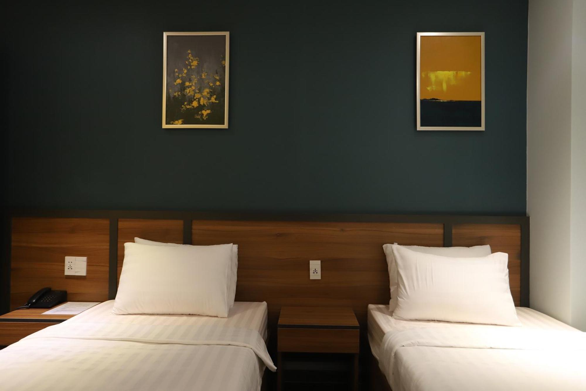Lanura Apartments And Hotel Ho Chi Minh City Exterior photo
