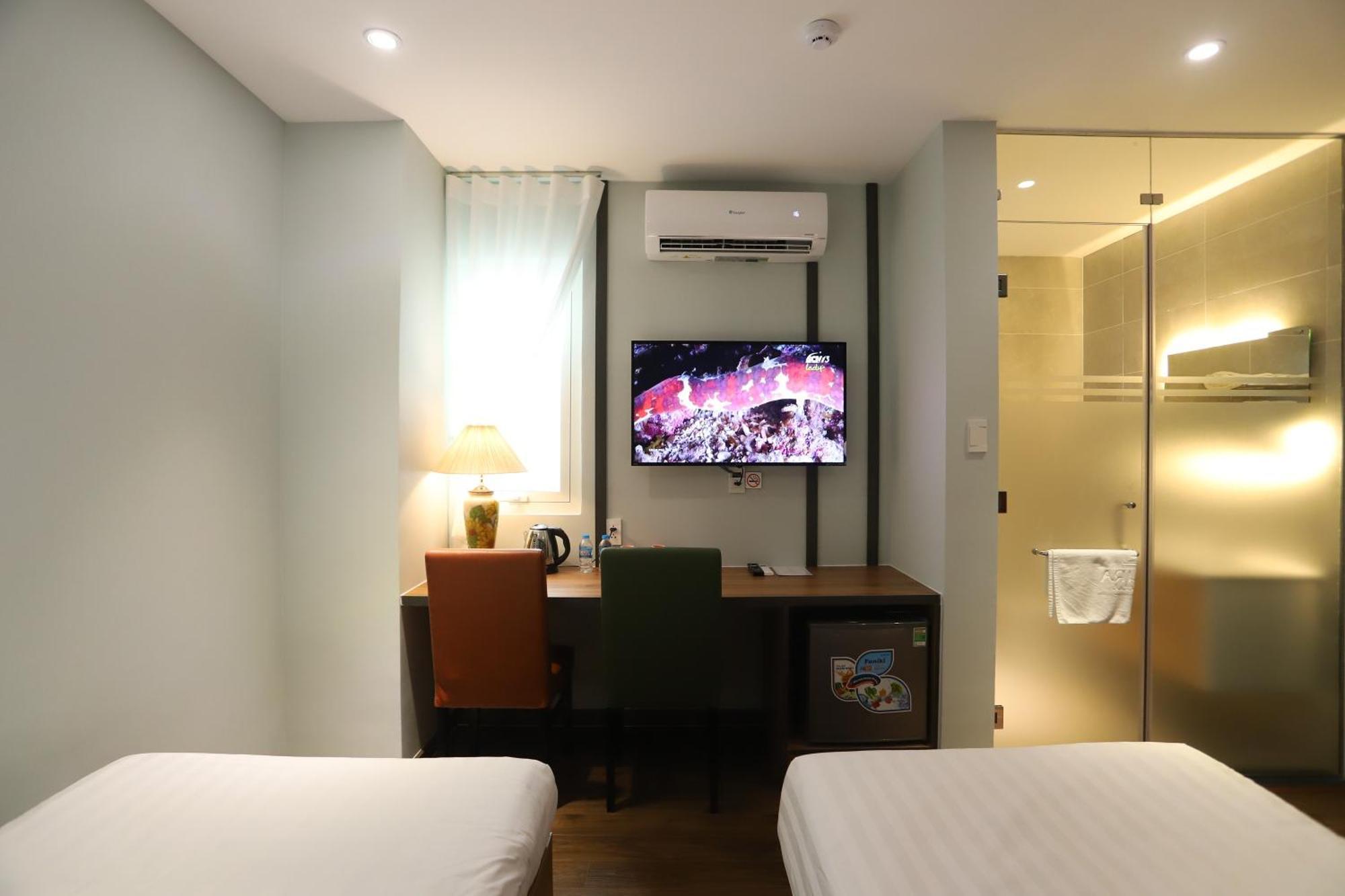 Lanura Apartments And Hotel Ho Chi Minh City Exterior photo