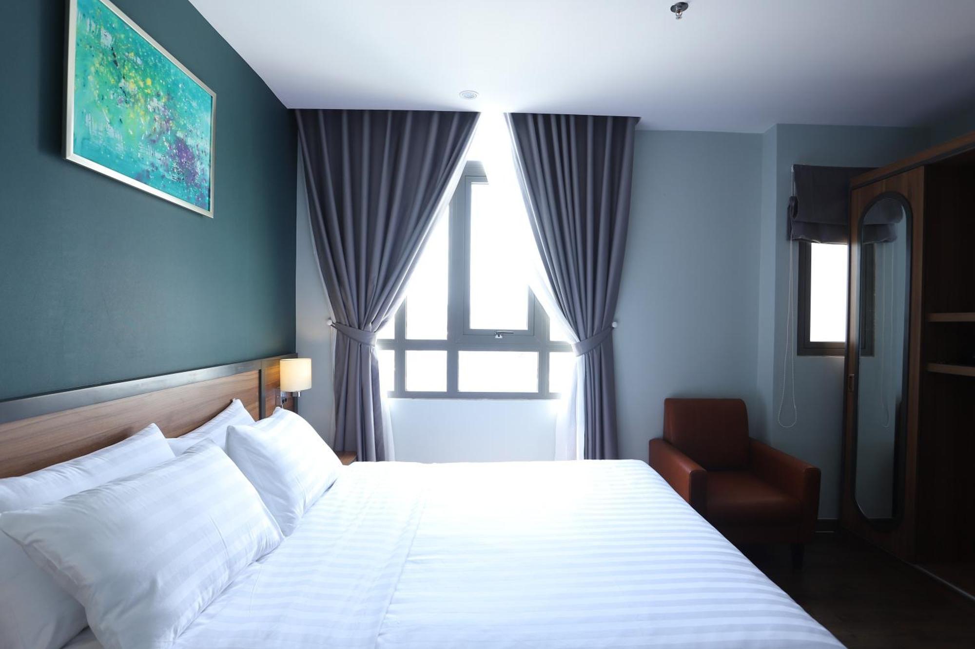 Lanura Apartments And Hotel Ho Chi Minh City Exterior photo